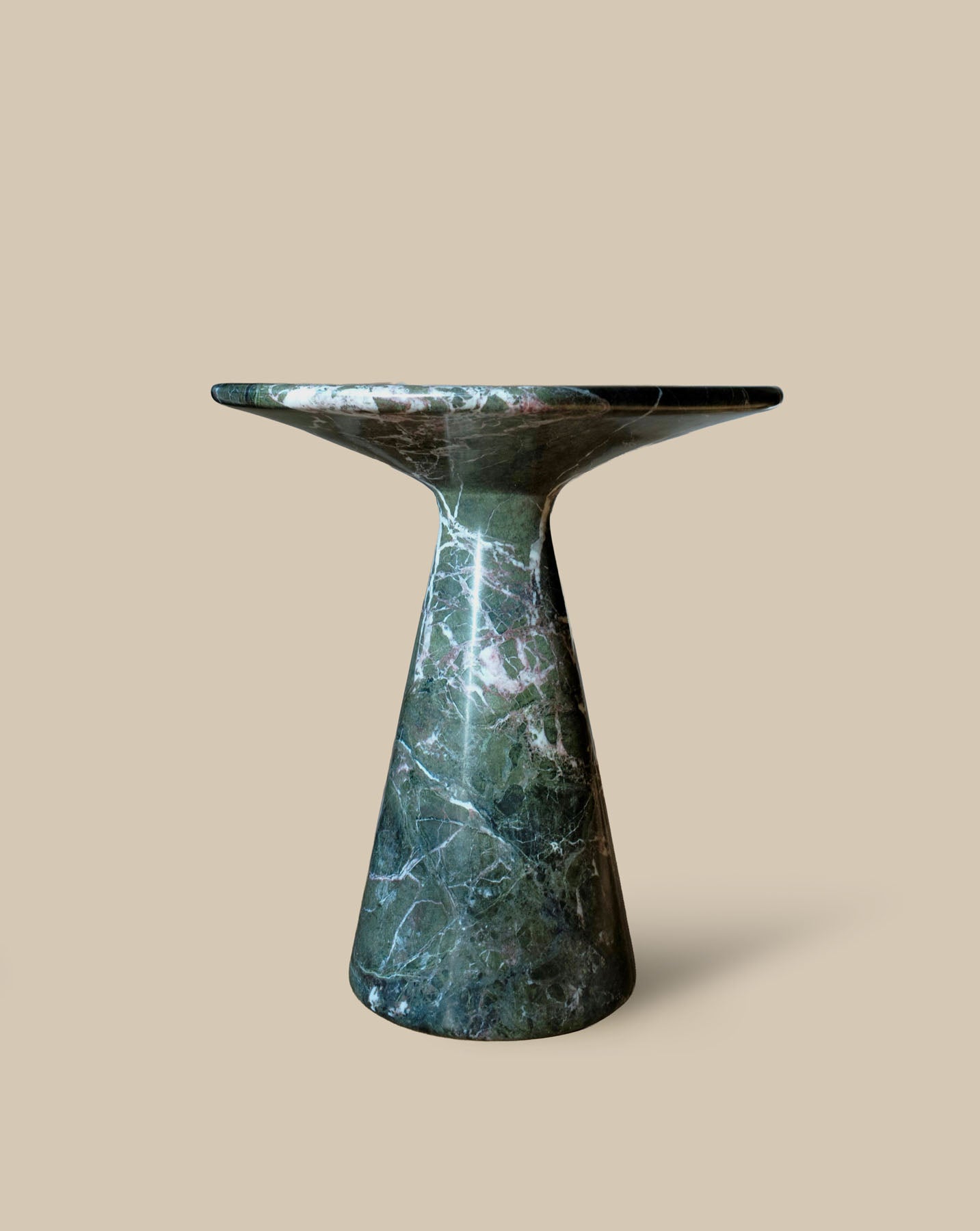 Juno Medium Verde Side Table